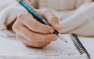 Perquè fan mala lletra els infants?